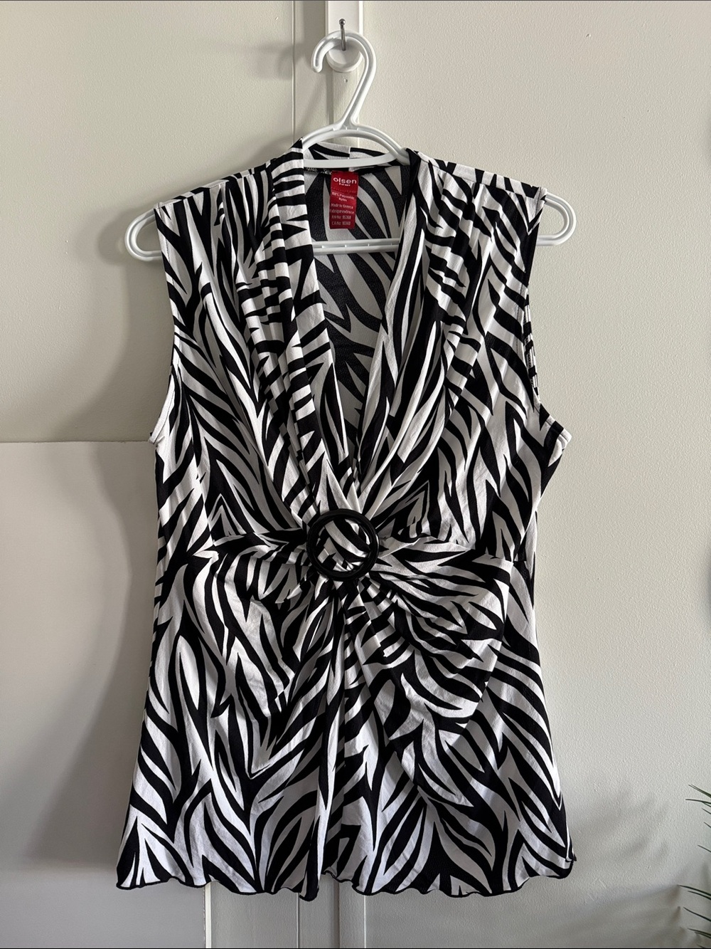 🌀OLSEN EUROPE Y2K Zebra Tank US 12